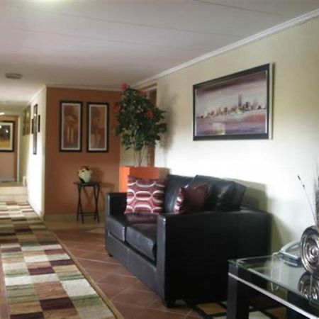 Queen'S Place Johannesburg Ngoại thất bức ảnh